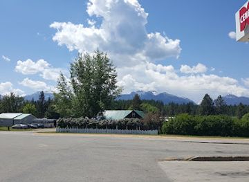 montana/libby/landmark/bear-ly-awake-coffee-den