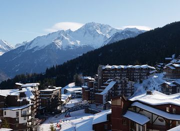 france/courchevel/landmark/la-tania-ski-resort