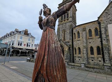 united-kingdom/llandudno/attraction/the-queen-of-hearts-2
