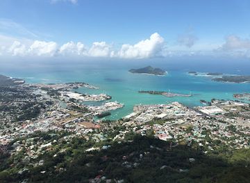 seychelles/port-glaud/landmark/trois-feres-mountain