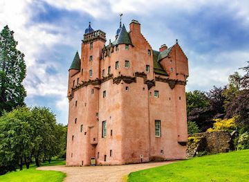 united-kingdom/kincardineshire/attraction/craigievar-castle-2