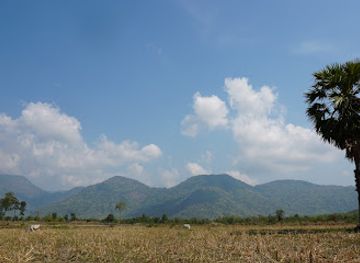 cambodia/kampong-chhnang/landmark/chreav-waterfall