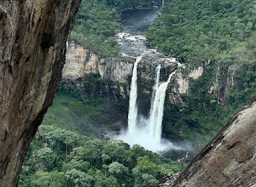 brazil/chapada-dos-veadeiros/landmark/cachoeira-salto-120