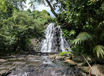 micronesia/nan-madol/landmark/kepirohi-waterfall