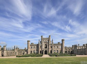 united-kingdom/westmorland/landmark/lowther-castle-gardens