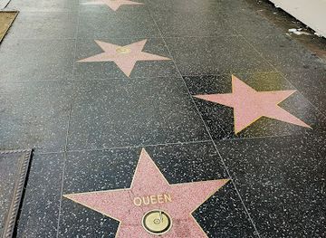 california/hollywood/hollywood-hills/landmark/queen-hollywood-star