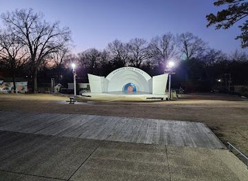 tennessee/memphis/landmark/overton-park