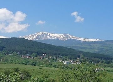 bulgaria/vitosha-mountain/landmark/kambanite-the-bells-park