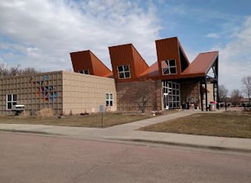 south-dakota/sioux-falls/historic-district/landmark/butterfly-house-aquarium