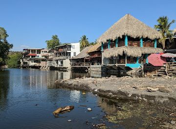 el-salvador/central-valley/landmark/el-tunco-beach