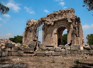 turkiye/cilicia/landmark/anavarza-ruins