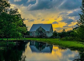 louisiana/monroe/landmark/black-bayou-lake-national-wildlife-refuge-visitor-center