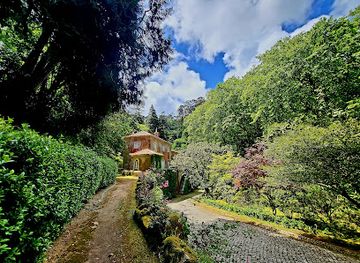 portugal/serra-de-sintra/landmark/quinta-santo-antonio-da-serra