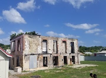 jamaica/morant-bay-area/landmark/paul-bogle-statue-at-the-old-morant-bay-courthouse