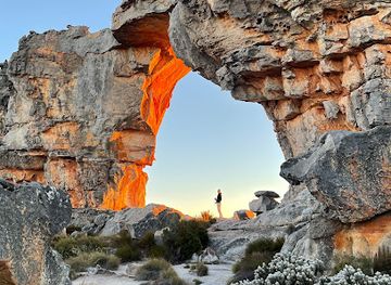 south-africa/cederberg-mountains/landmark/wolfberg-arch
