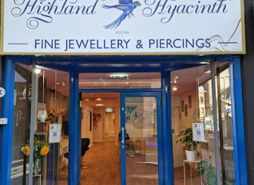 united-kingdom/inverness/landmark/highland-hyacinth-fine-jewellery-piercings