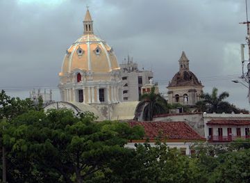 colombia/cartagena/landmark/monumento-union-de-los-oceanos