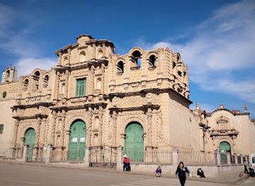 peru/cajamarca/landmark/catedral-de-cajamarca