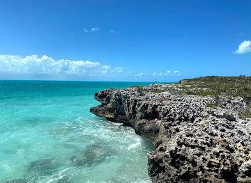 turks-and-caicos-islands/providenciales/landmark/taylor-bay-beach