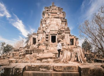 cambodia/battambang/landmark/ek-phnom-pagoda