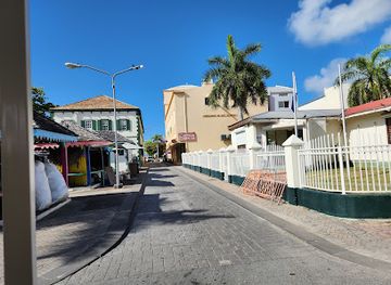 sint-maarten/cul-de-sac/landmark/great-bay-beach
