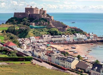 jersey/les-dirouilles/landmark/mont-orgueil-castle