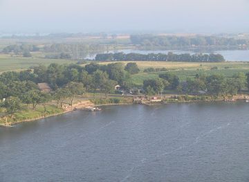 iowa/iowa-great-lakes/landmark/lost-island-lake