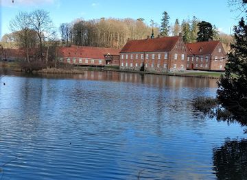 denmark/vejle/landmark/tirsbak-gods