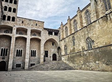 spain/barcelona/landmark/placa-del-rei