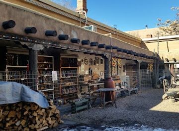 new-mexico/sante-fe/landmark/the-rainbow-man