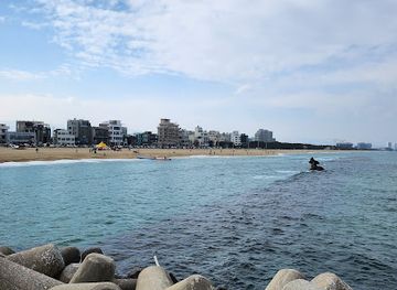 south-korea/gangneung-coastal-areas/landmark/anmok-beach