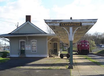 tennessee/clarksville/landmark/l-n-train-station