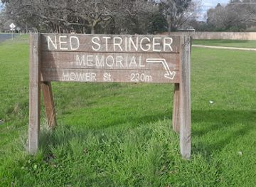 australia/gippsland/landmark/ned-stringer-memorial