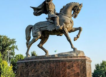 Amir Temur Square