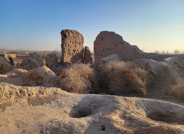 uzbekistan/karakalpakstan/landmark/teshik-kala