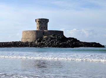 jersey/gorey/landmark/la-rocco-tower