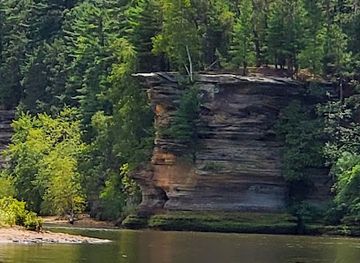 wisconsin/wisconsin-dells/landmark/wisconsin-dells-visitor-convention-bureau