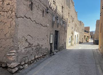 oman/ad-dakhiliyah-governorate/landmark/nizwa-old-town