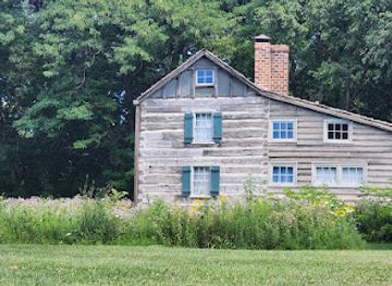 illinois/corn-belt/landmark/anita-willets-burnham-log-house