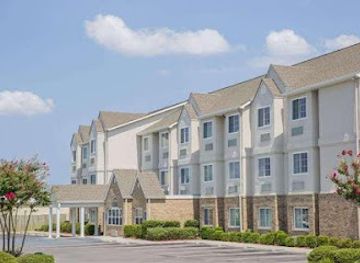 alabama/lake-guntersville/landmark/microtel-inn-suites-by-wyndham-albertville