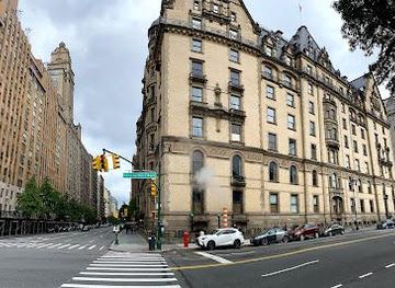 connecticut/greenwich/landmark/the-dakota