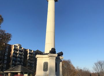 canada/quebec-city/saint-sauveur/landmark/monument-des-braves