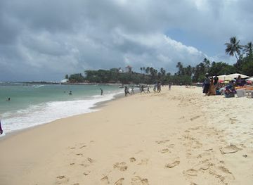 sri-lanka/unawatuna/landmark/black-white-restaurant