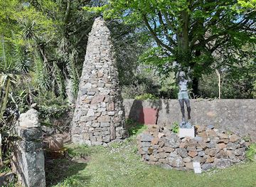 guernsey/castel/landmark/sausmarez-manor