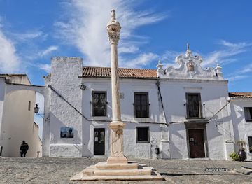portugal/alentejo-coast/landmark/pelourinho-de-monsaraz