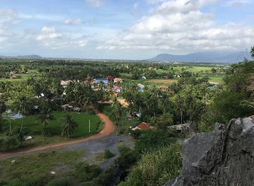 cambodia/kampot-province/landmark/climbodia