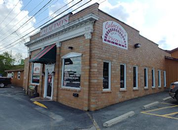 west-virginia/beckley/landmark/calacinos-pizzeria-and-sports-bar