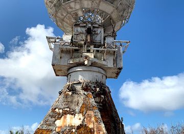 northern-mariana-islands/kagman/landmark/abandoned-pacific-barrier-radar-iii