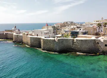 Walls of Acre