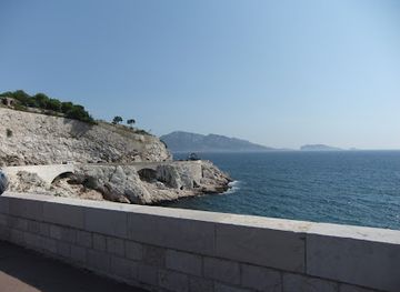 france/marseille-calanques/landmark/monument-des-mobiles